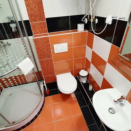 Azalka Penzion 3* Brno